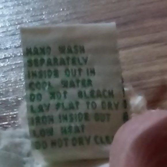 Beautiful White Ribboned Sweater 26" Long 24" Wide SZ L Never Worn with Pearls - Picture 5 of 8